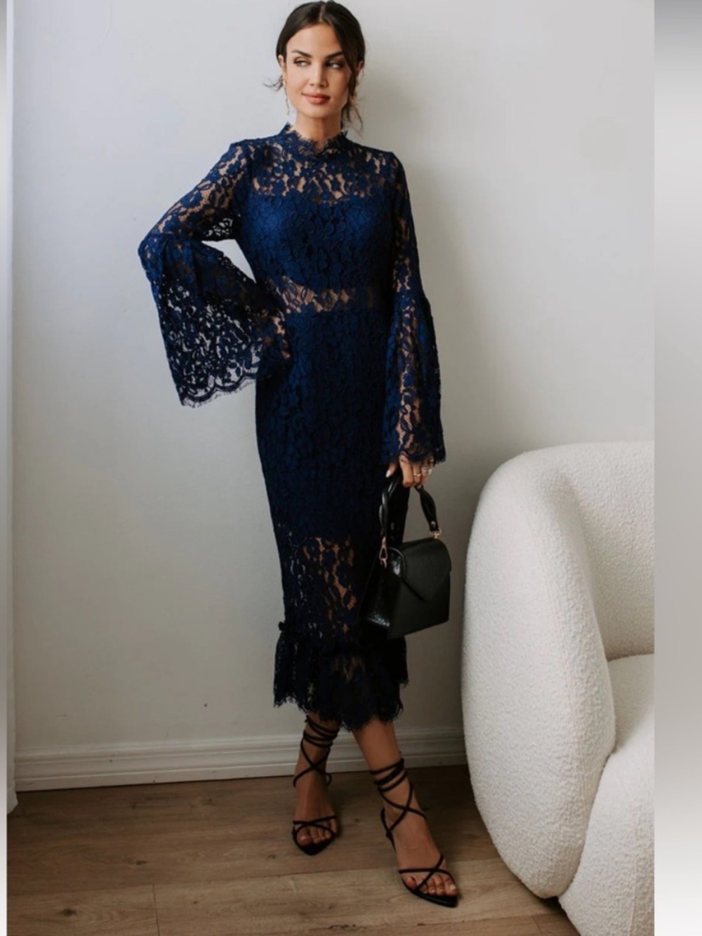 Vici Endless Rose Navy Blue Lace Bell Sleeve midi dress women’s size large NWT
